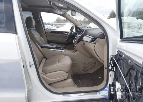 2013 Mercedes-Benz Ml 350 4Matic z USA, uszkodzony, nr VIN 4JGDA5HB8DA118438